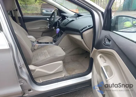 2016 Ford Escape Se z USA, uszkodzony, nr VIN 1FMCU0G73GUB67097